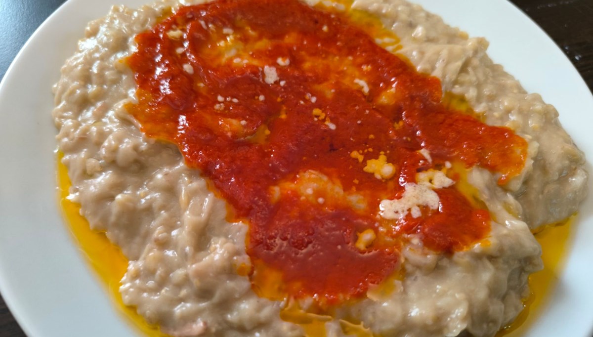 Afyon'un damat çatlatan lezzeti: 13 saatte pişiyor, sırrı kaymağında