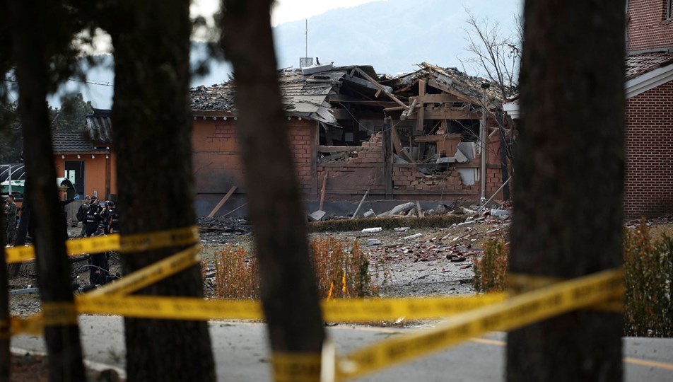 Yerleşim yerine bomba yağmıştı: Savaş pilotu özür diledi
