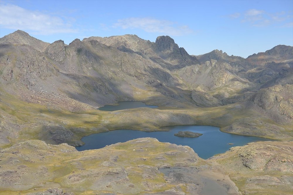 G�ky�z�ne kom�u' zirveleriyle Ka�karlar'daki sakl� cennet: Yedig�ller