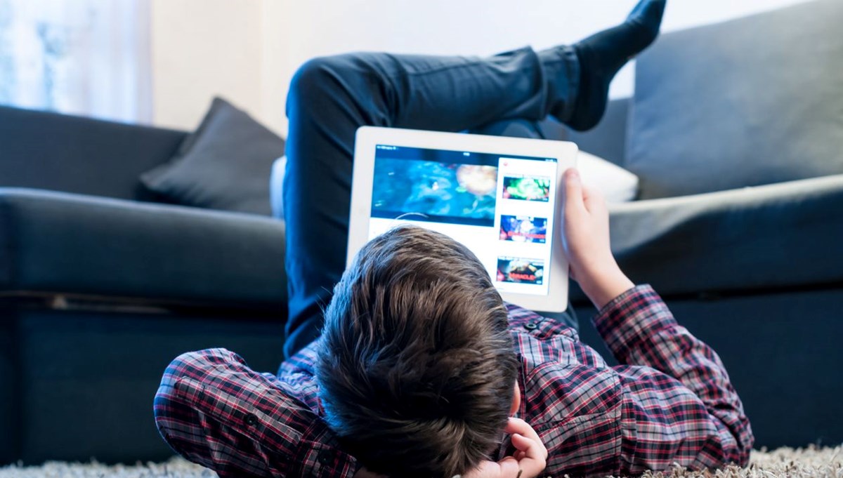 Türkiye'de Çocuklarda internet kullanımı yüzde 91'e ulaştı Türkiye'de Çocuklarda internet kullanımı yüzde 91'e ulaştı