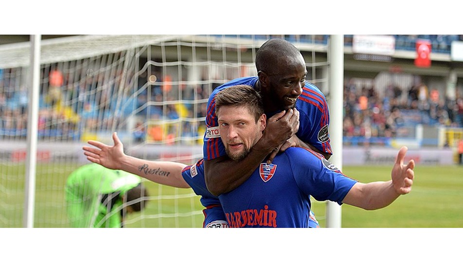 Karabükspor Gençlerbirliği'ni devirdi!