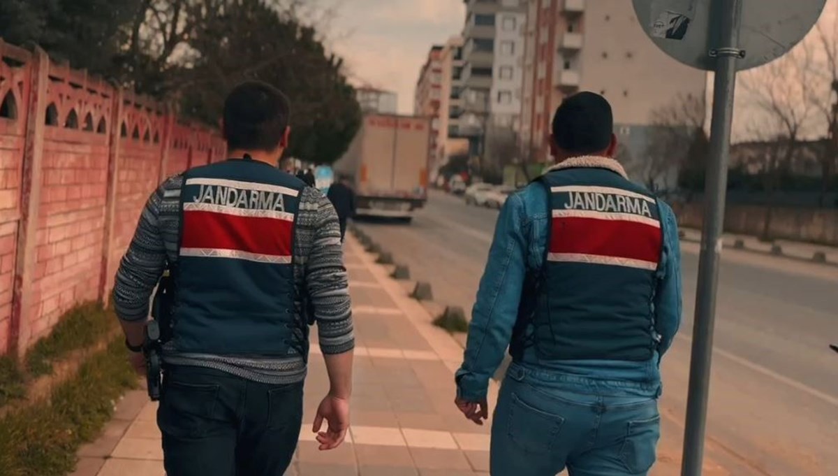 Tekirdağ’da 76 aranan şahıs yakalandı: 25’i tutuklandı Tekirdağ’da 76 aranan şahıs yakalandı: 25’i tutuklandı