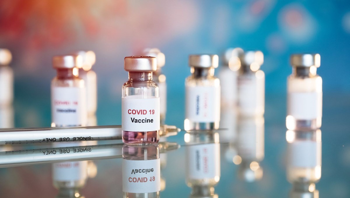 Corona virüs aşılarını karıştırmak daha güçlü ve uzun süren bir bağışıklık oluşturabilir: İngiltere Pfizer/BioNTech Moderna ve Oxford/AstraZeneca dozlarını karıştıracak