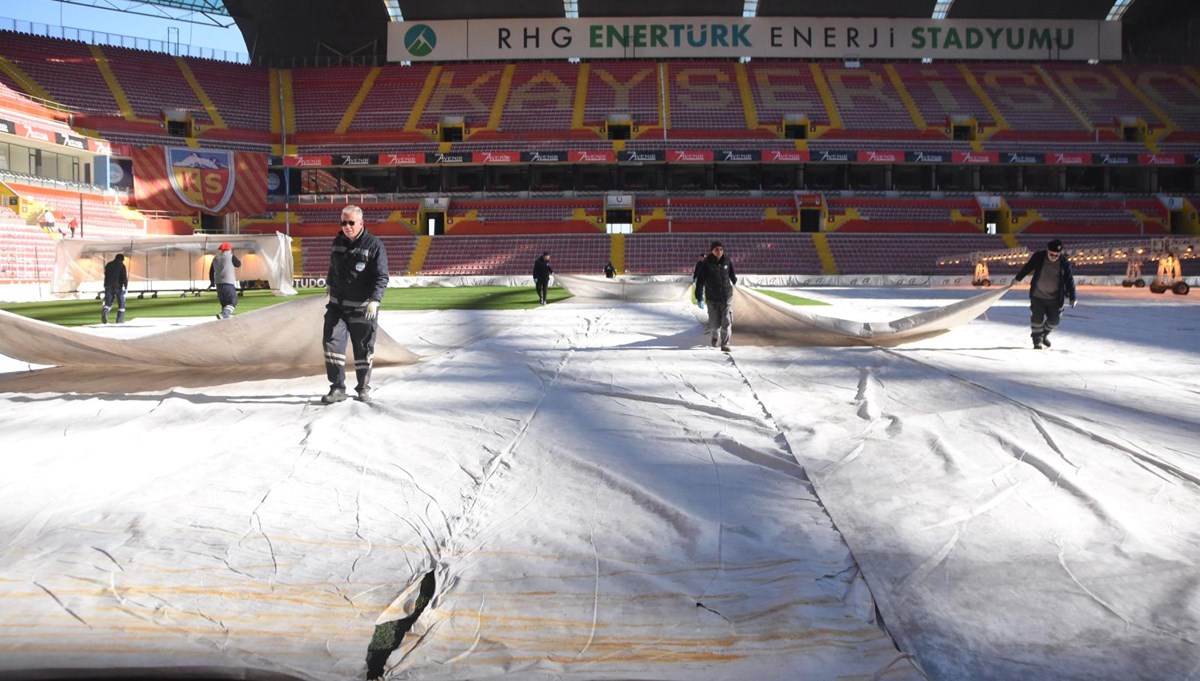 Kayserispor-Fenerbahçe maçının oynanacağı stadyum hazır hale getirildi