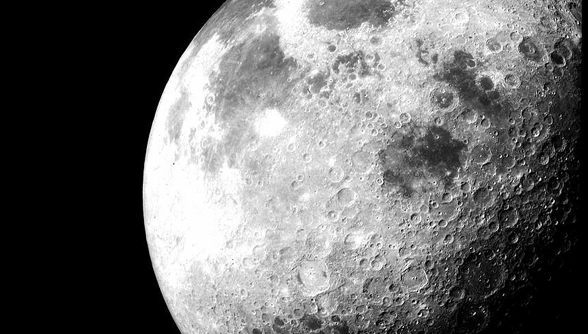 Bilim insanları uyardı: Ay aktif olarak küçülüyor