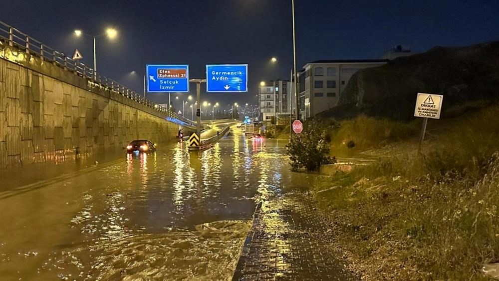 Ege Bölgesi'nde şiddetli yağış - 4