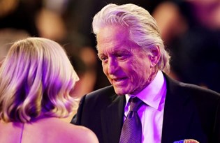 2022 SAG Ödülleri'nde ünlülerden Ukrayna'ya destek