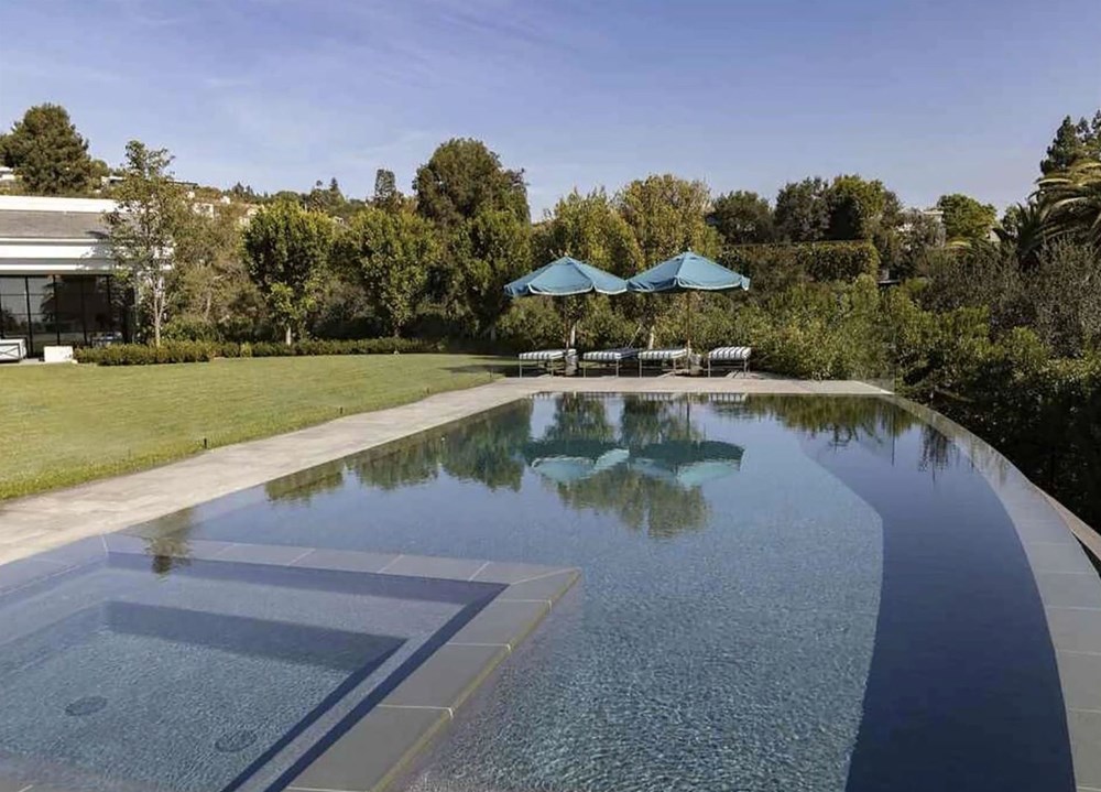 Jennifer Lopez ve Ben Affleck 50 milyon dolarlık lüks malikaneye talip - 13