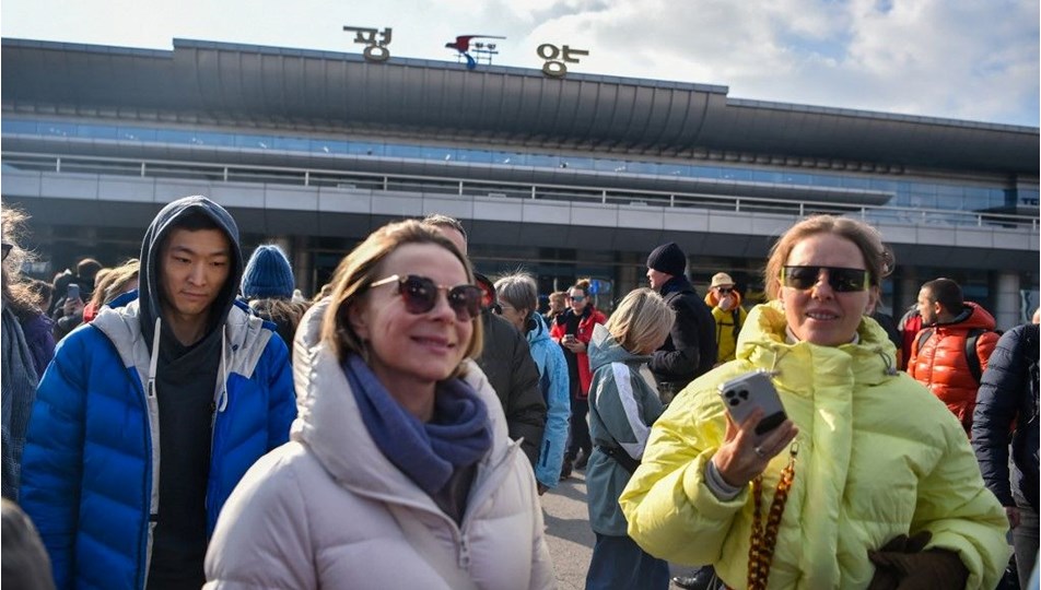 Kuzey Kore'den gizemli karar: Batı'ya kapılarını bir kez daha kapattı