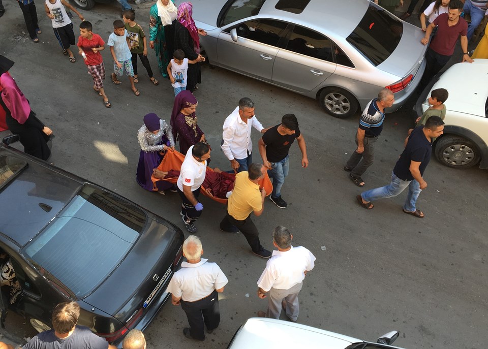 Gaziantep'te düğünde halay sırasında kavga: 3 yaralı - 1