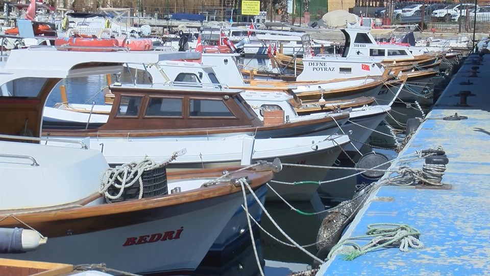 Uzmanlar ve balıkçılar arasında 'Marmara Denizi'nde av sezonu ertelenmeli mi?' tartışması - 3