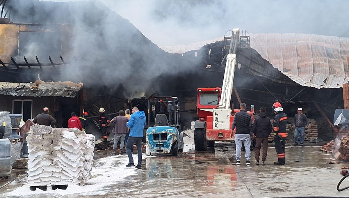 Trabzon'da iş yeri yangını Trabzon'da iş yeri yangını