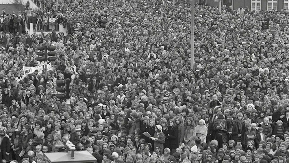 İzlanda'da 48 yılın ardından bir ilk: Başbakan da dahil olmak üzere on binlerce kadın iş bırakacak - 7