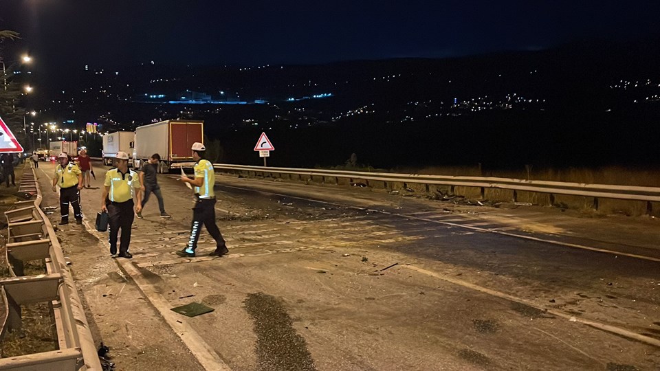 Samsun'da zincirleme kaza: 23 araç birbirine girdi - 2