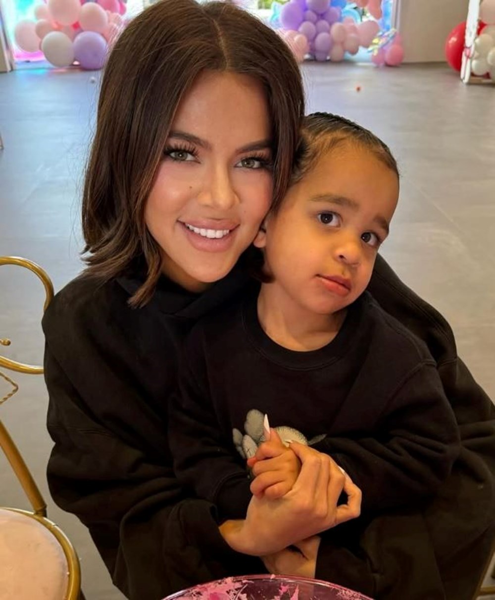 Khloe Kardashian'ın dergi pozlarına eleştiri yağdı - 6