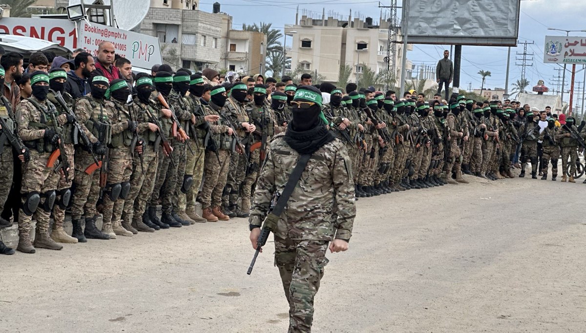 İsrail ordusu ateşkesi ihlal etti: Hamas, planlanan rehine takasının ertelendiğini duyurdu