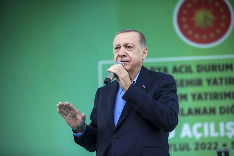 Cumhurbaşkanı Erdoğan: Birileri ülkeyi yönetmeyi partisindeki hizipleri yönetmekle karıştırıyor - 2