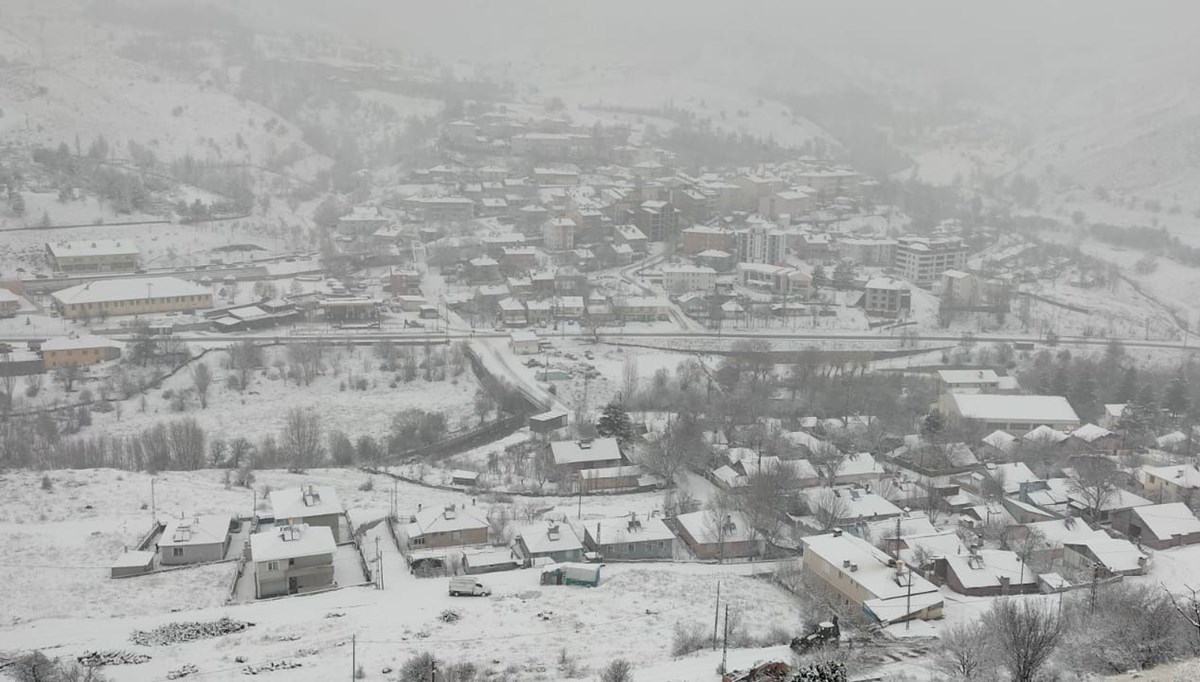 Tunceli’de kar: 50 köy yolu ulaşıma kapandı Tunceli’de kar: 50 köy yolu ulaşıma kapandı