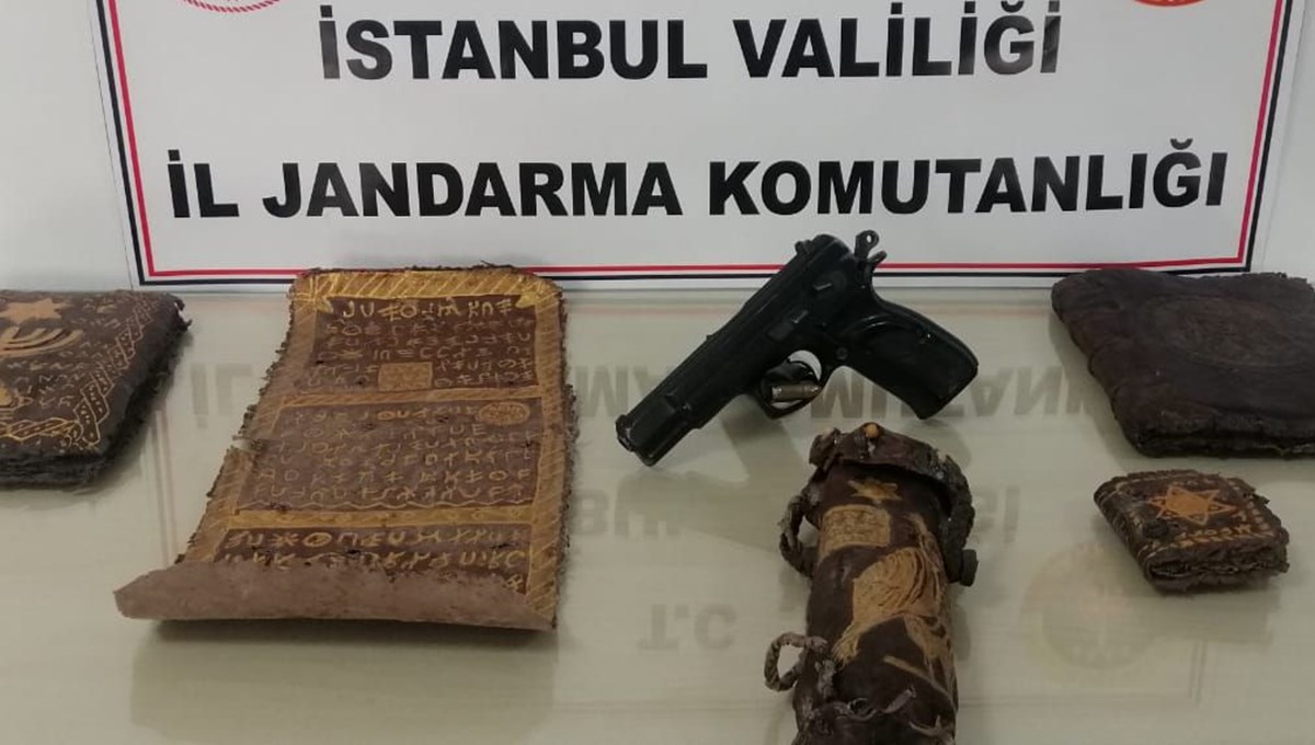 Tarihi eserleri 500 bin dolara satmak isterken yakalandılar