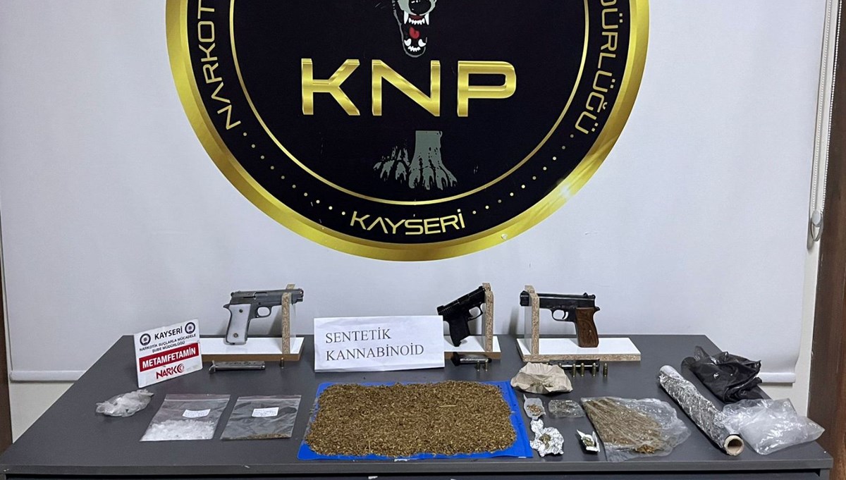 Kayseri'de uyuşturucu operasyonunda 4 tutuklama Kayseri'de uyuşturucu operasyonunda 4 tutuklama