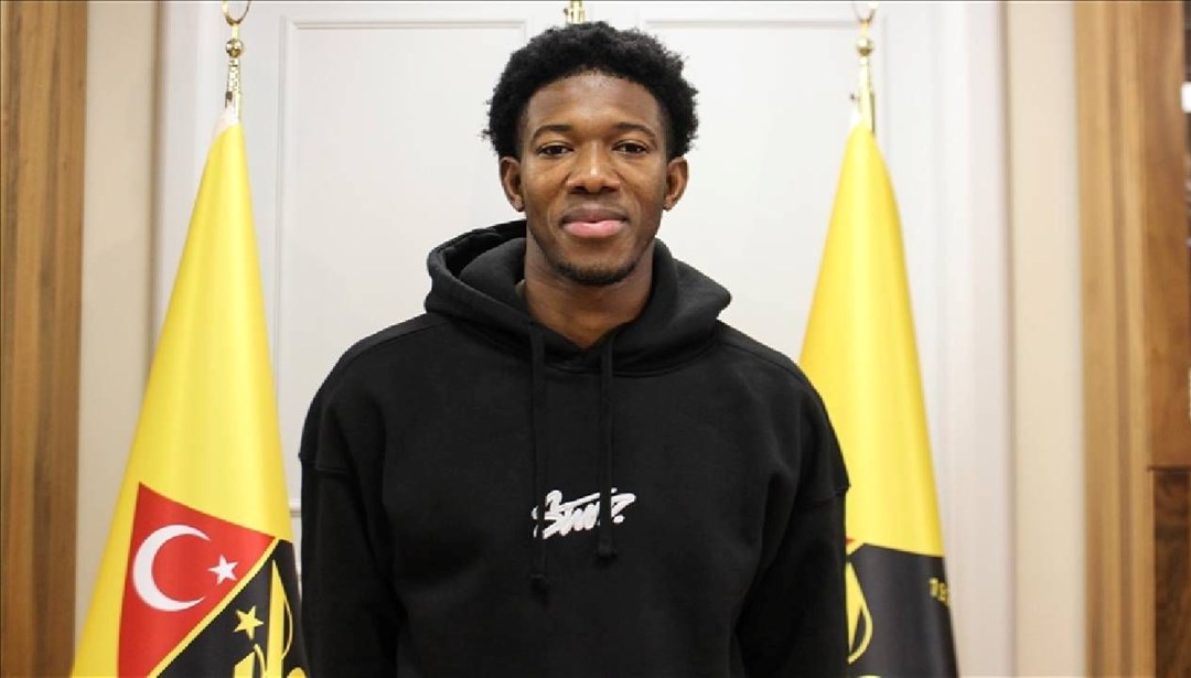 Üniversite için geldi milli takım daveti aldı