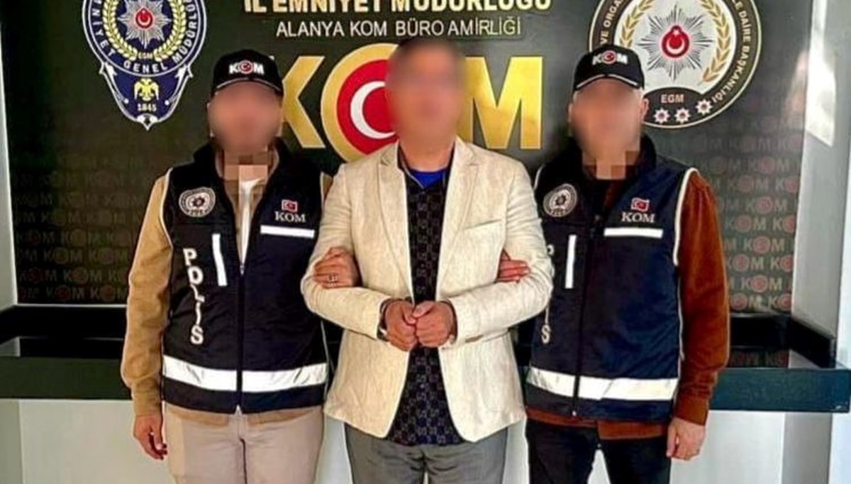 Kırmızı bültenle aranan Hollandalı Antalya'da yakalandı Kırmızı bültenle aranan Hollandalı Antalya'da yakalandı