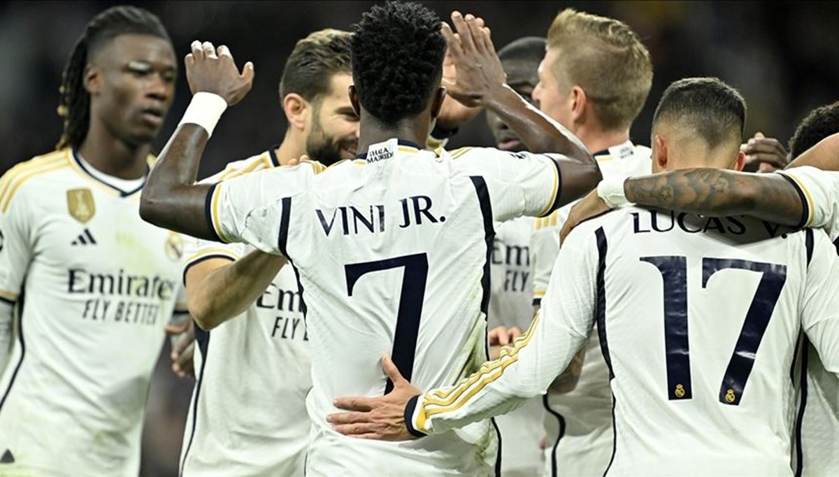UEFA Şampiyonlar Ligi'nde 3 takıma daha son 16 bileti UEFA Şampiyonlar Ligi'nde 3 takıma daha son 16 bileti
