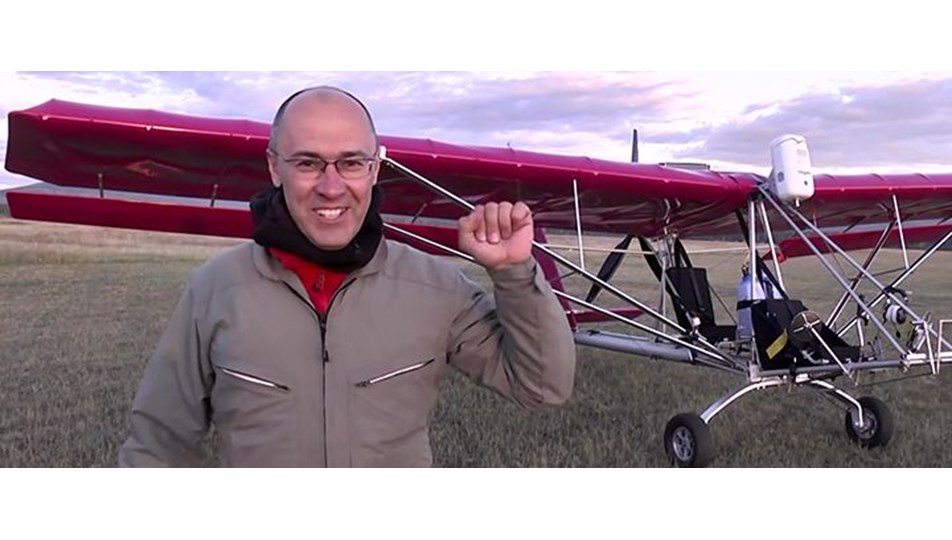 Guinness Rekorlar Kitabı'na giren pilot para cezasına çarptırıldı