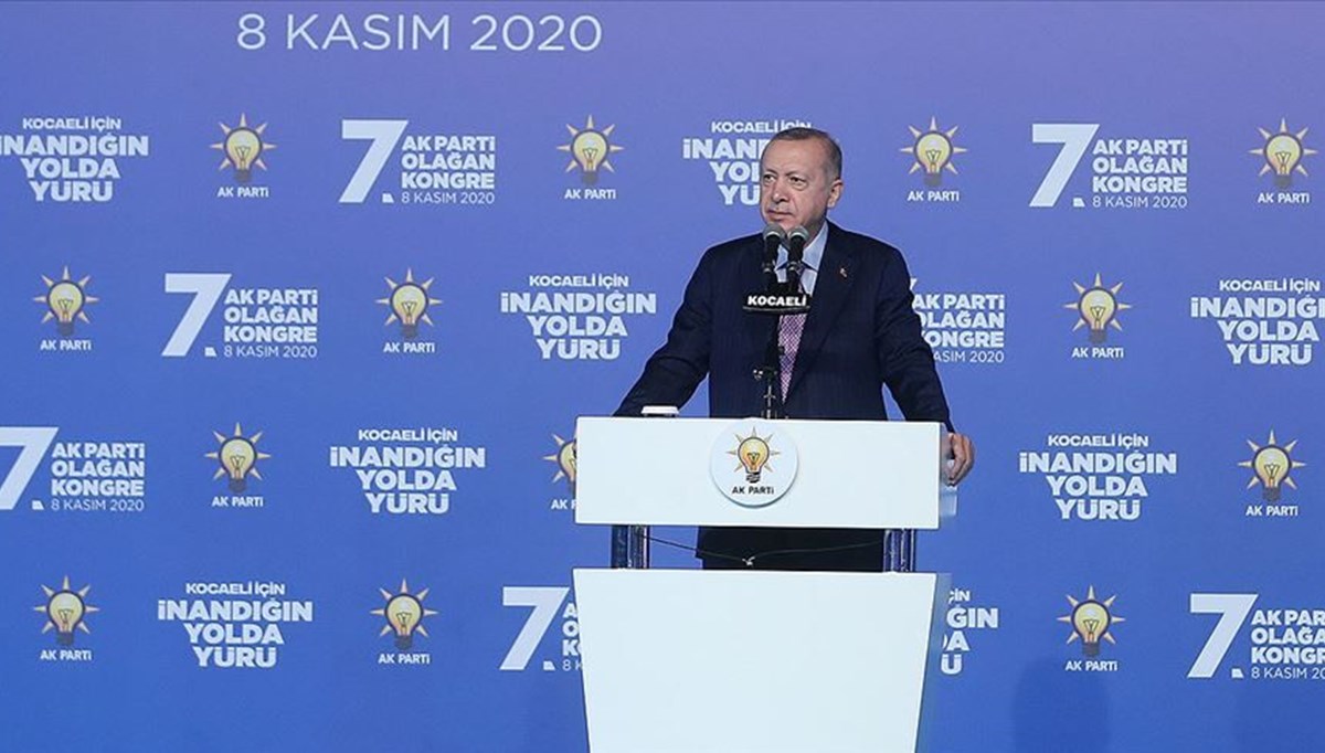 Cumhurbaşkanı Erdoğan: Azerbaycanlı kardeşlerimizin Şuşa zaferini tebrik ediyorum