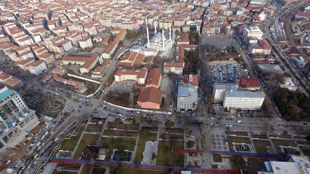 Türkiye'de zelzele riski en az olan kentler: AFAD ve MTA'ya nazaran Türkiye'nin en inançlı 20 kenti 75 7YvljZ1pR0at8HZgM67Uug