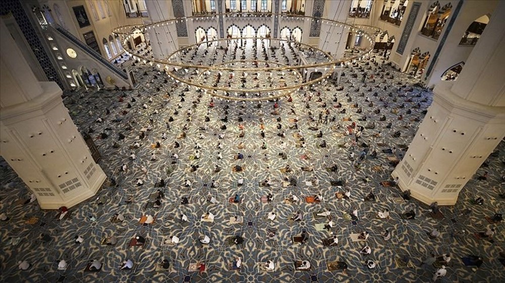 2025 Bayram Namazı Vakti Rehberi: İstanbul, Ankara, İzmir ve Tüm İllerde Namaz Saatleri (Diyanet Kaynaklı) 75 7ZpQzqyMrUe8NBPsX2WCgw