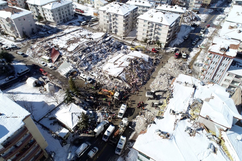 Türkiye'yi yalnız bırakmadılar! Birçok ülkeden depremzedeler için yardım kampanyası - 23