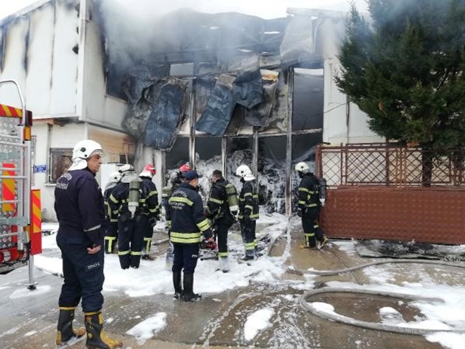 Gaziantep'te ambalaj fabrikasında yangın - 1