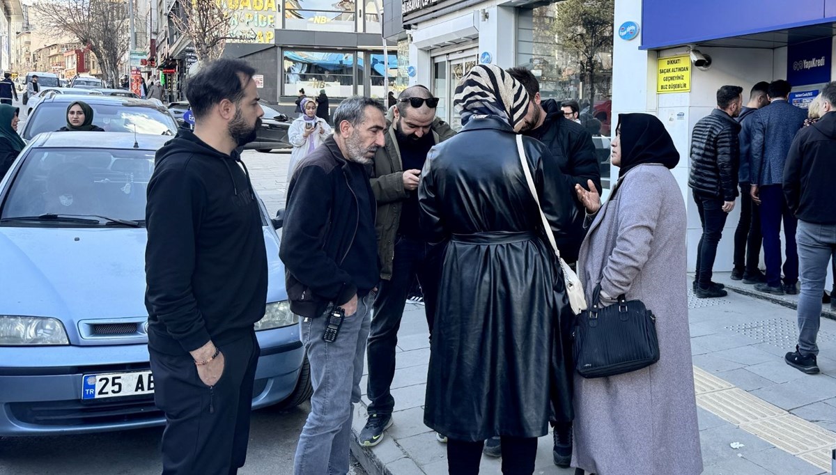 Dolandırılmak üzere olan kadını polis son anda kurtardı Dolandırılmak üzere olan kadını polis son anda kurtardı