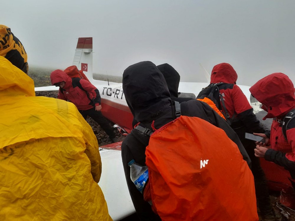 Kaçkar Dağı'nda düşen uçak: Yolcu pilotu uyarmış - 1