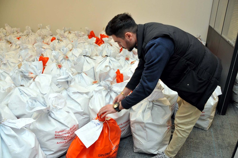 Yurt dışında kullanılan oylar İstanbul Havalimanı'na getirildi - 3