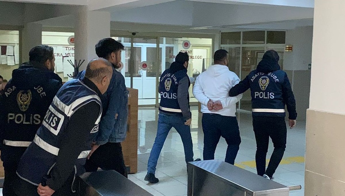 Bir milyon liralık vurgun: Sosyal yardım vaadiyle dolandırdılar Bir milyon liralık vurgun: Sosyal yardım vaadiyle dolandırdılar