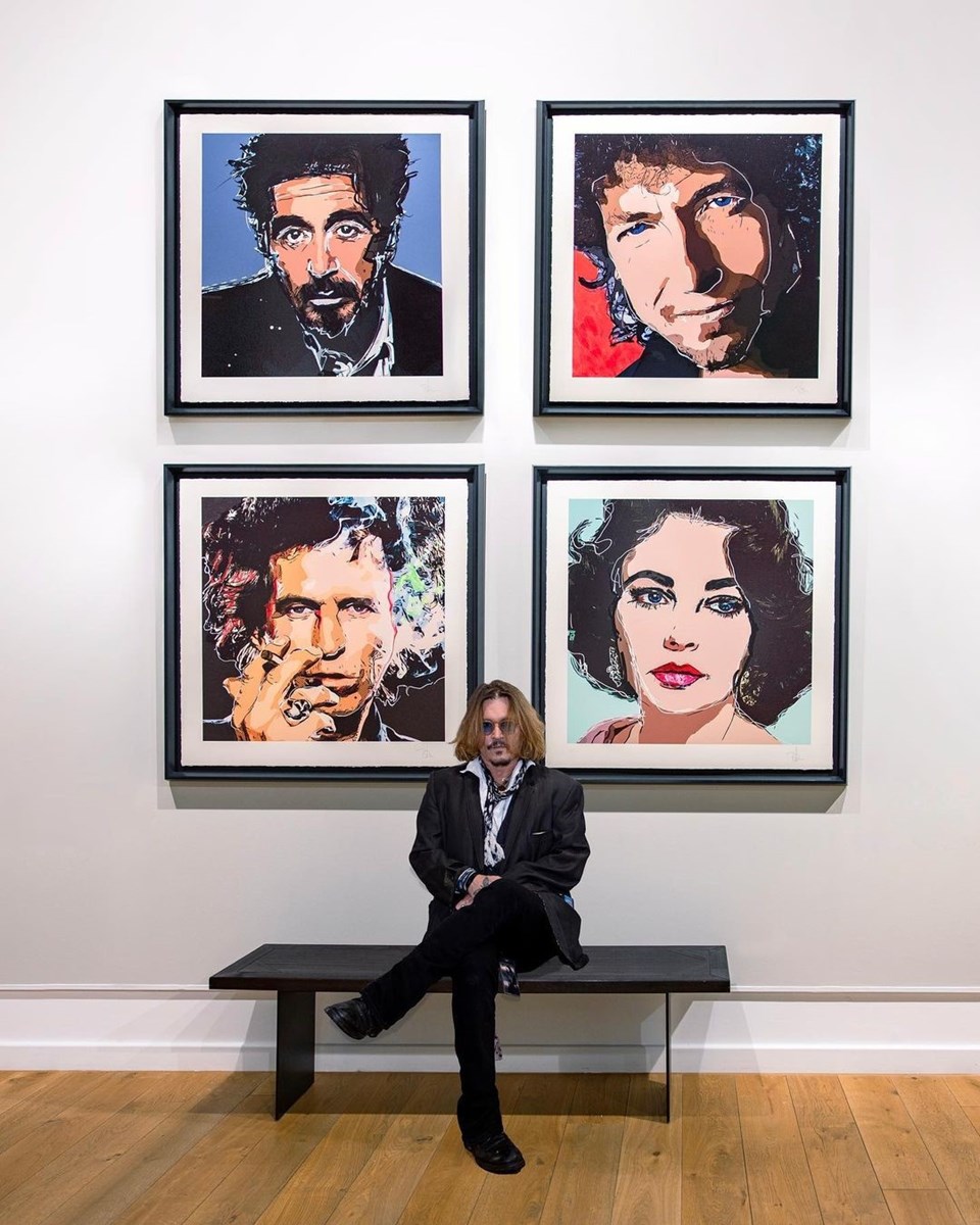 Johnny Depp çizdiği resimlerden milyon dolarlar kazandı - 1