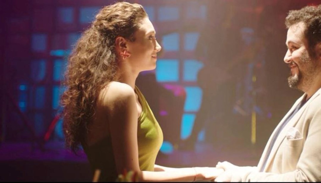 Her Şey Aşk İçin oyuncuları kimler? (Her Şey Aşk İçin konusu ve oyuncu kadrosu)