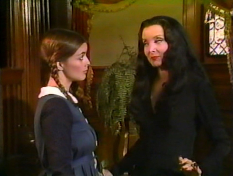 İlk Addams Ailesi oyuncusu Lisa Loring hayatını kaybetti - 1