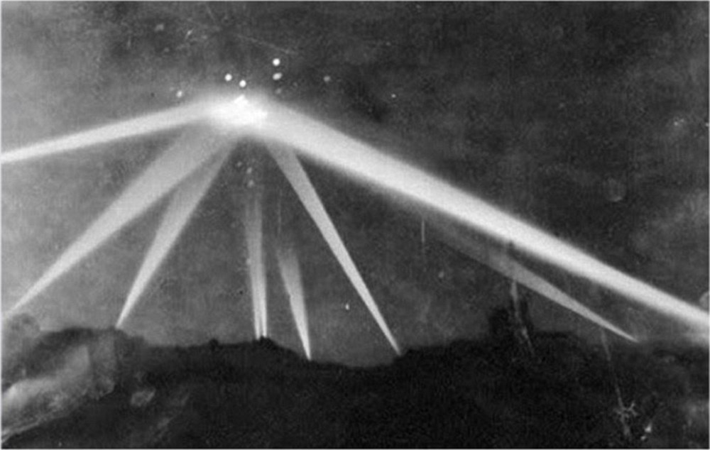 Pentagon, UFO görüntülerini araştıracak bir departman kurdu - 12