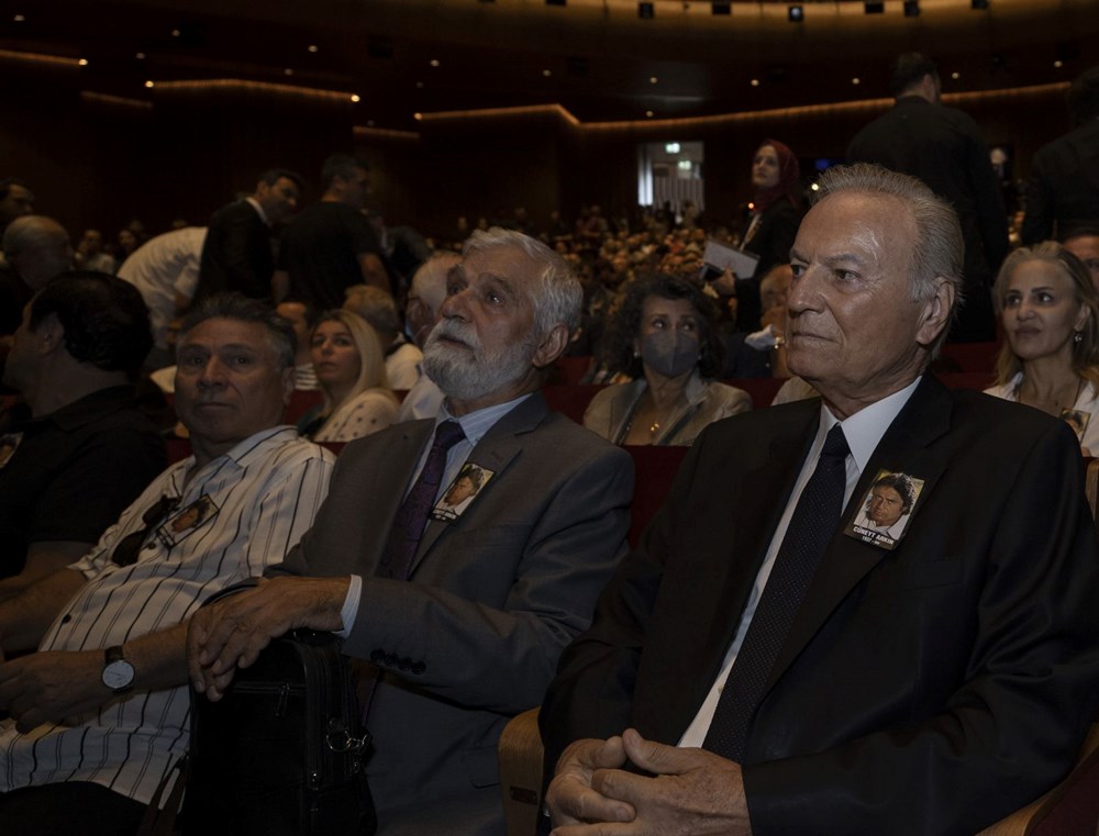 Cüneyt Arkın'ı binlerce kişi gözyaşlarıyla uğurladı - 22