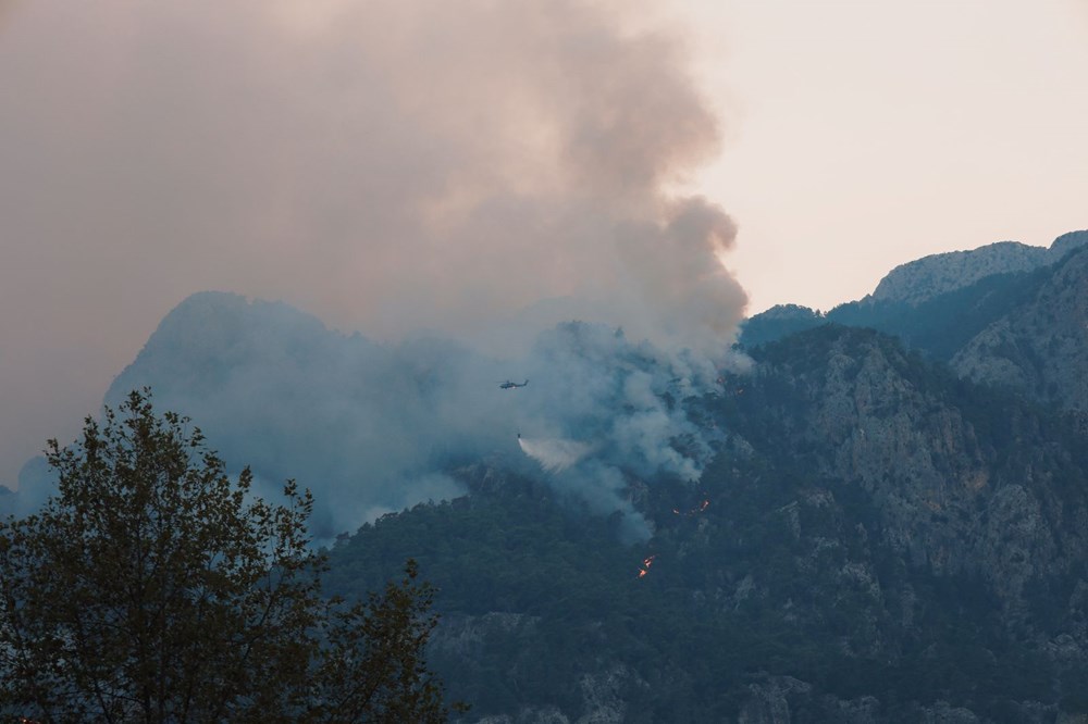 Antalya Kemer'deki orman yangını 4. gününde kontrol altına alındı - 5