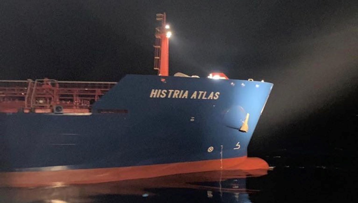 Çanakkale Boğazı'nda makine arızası yapan tanker kurtarıldı Çanakkale Boğazı'nda makine arızası yapan tanker kurtarıldı