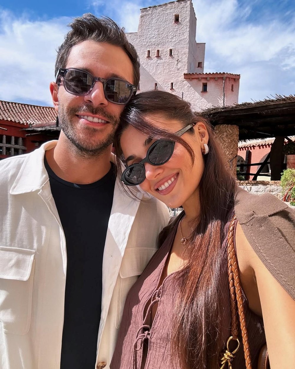 Hande Erçel ile Hakan Sabancı ayrılığının sebebi ortaya çıktı - 6