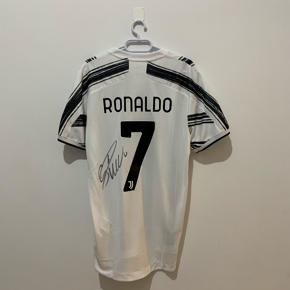 Milli futbolcu Merih Demiral'dan depremzedeler için forma satışı: Ronaldo, Bonucci ve Dybala katıldı - 2