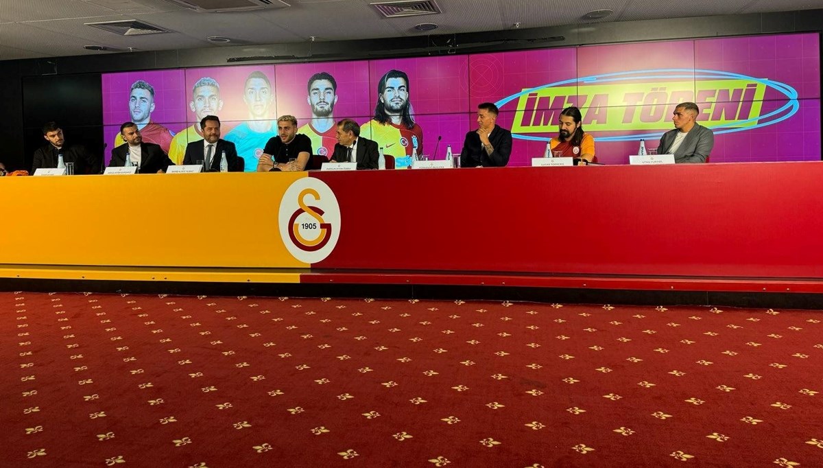 Galatasaray 5 futbolcusuyla sözleşme uzattı Galatasaray 5 futbolcusuyla sözleşme uzattı