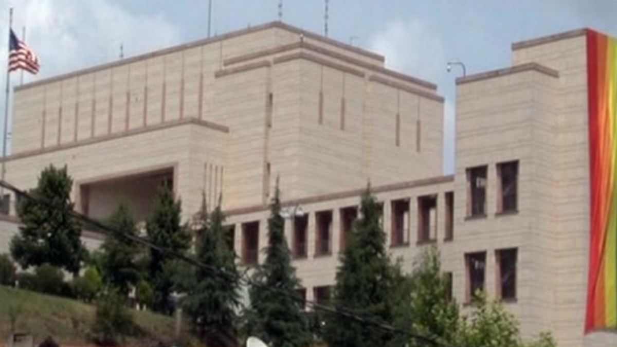 abd baskonsoloslugu na lgbt bayragi son dakika turkiye haberleri ntv haber