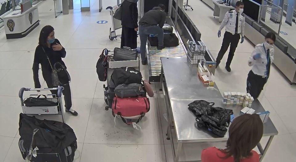 İstanbul Havalimanı'nda kaçak corona virüs ilacı operasyonu - 1
