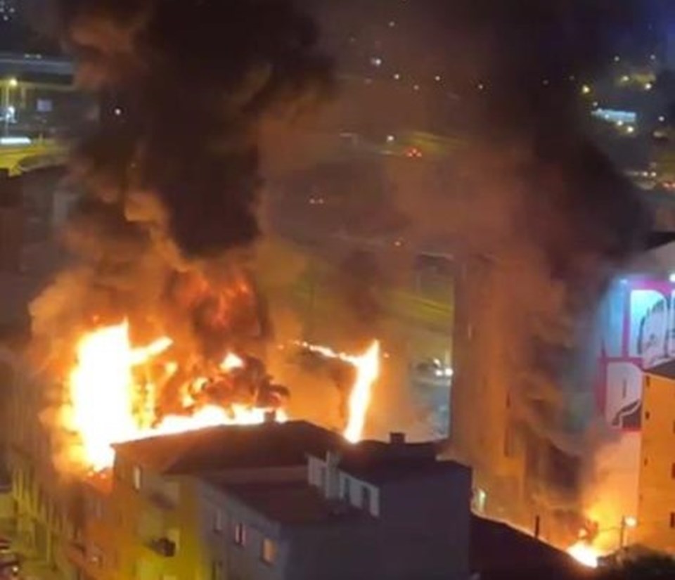 İstanbul Kadıköy'de binada patlama: Üç kişi hayatını kaybetti - 1